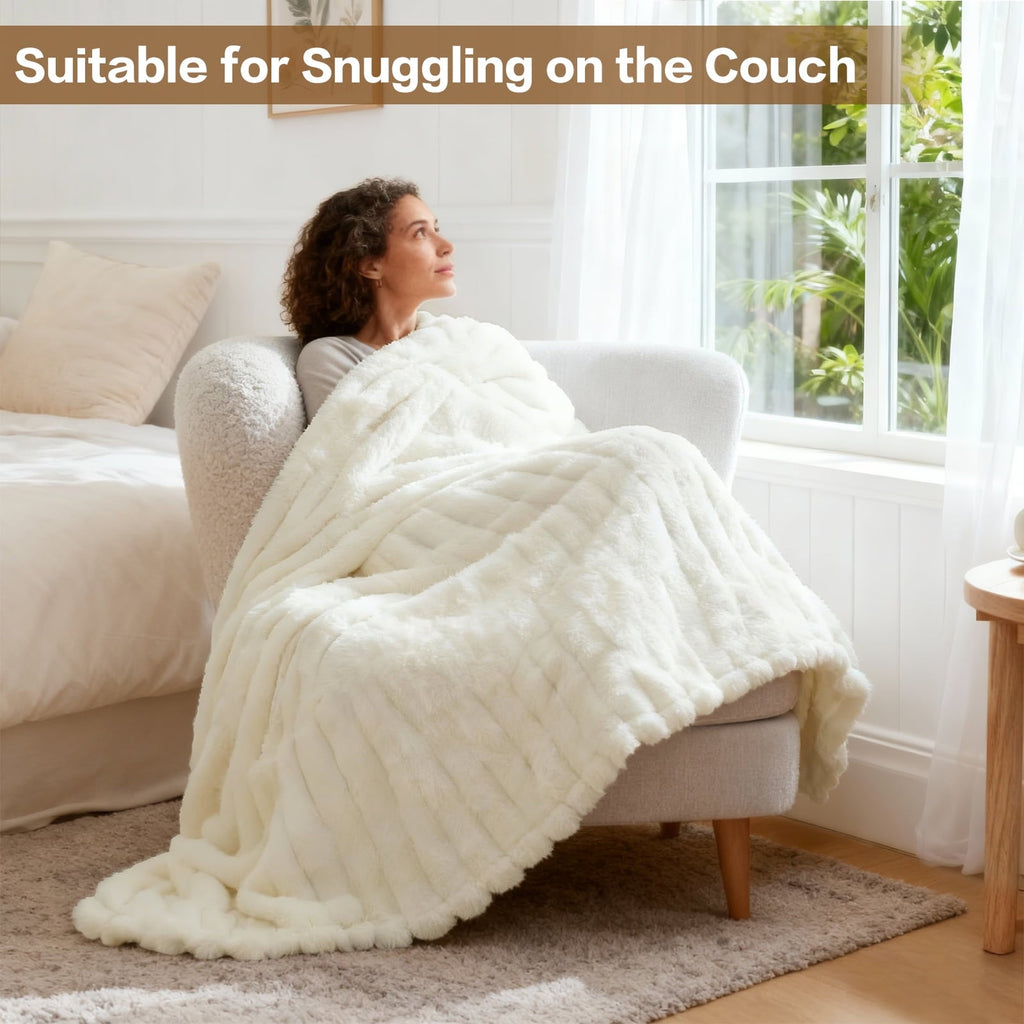 White Fleece Throw Blanket for Couch, Super Soft Cozy Blankets and Throws, Decorative Fleece Blankets for Women Men G...
