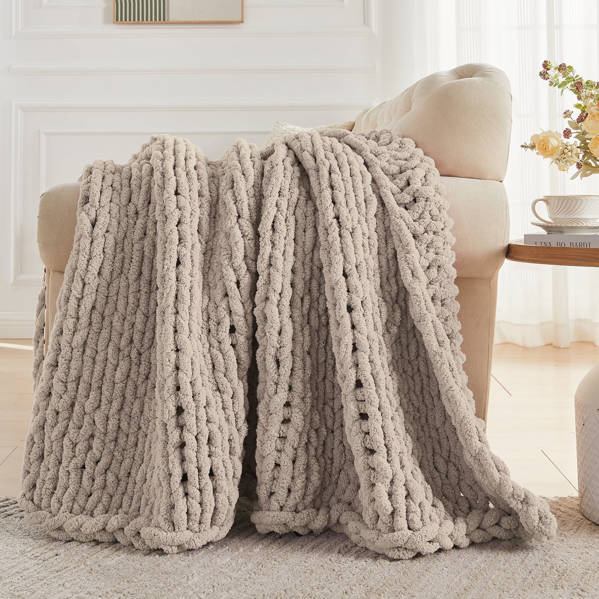 Chunky Knit Throw Blanket Handmade Soft Throws for Couch Sofa Bed, 50" x 60" Taupe
