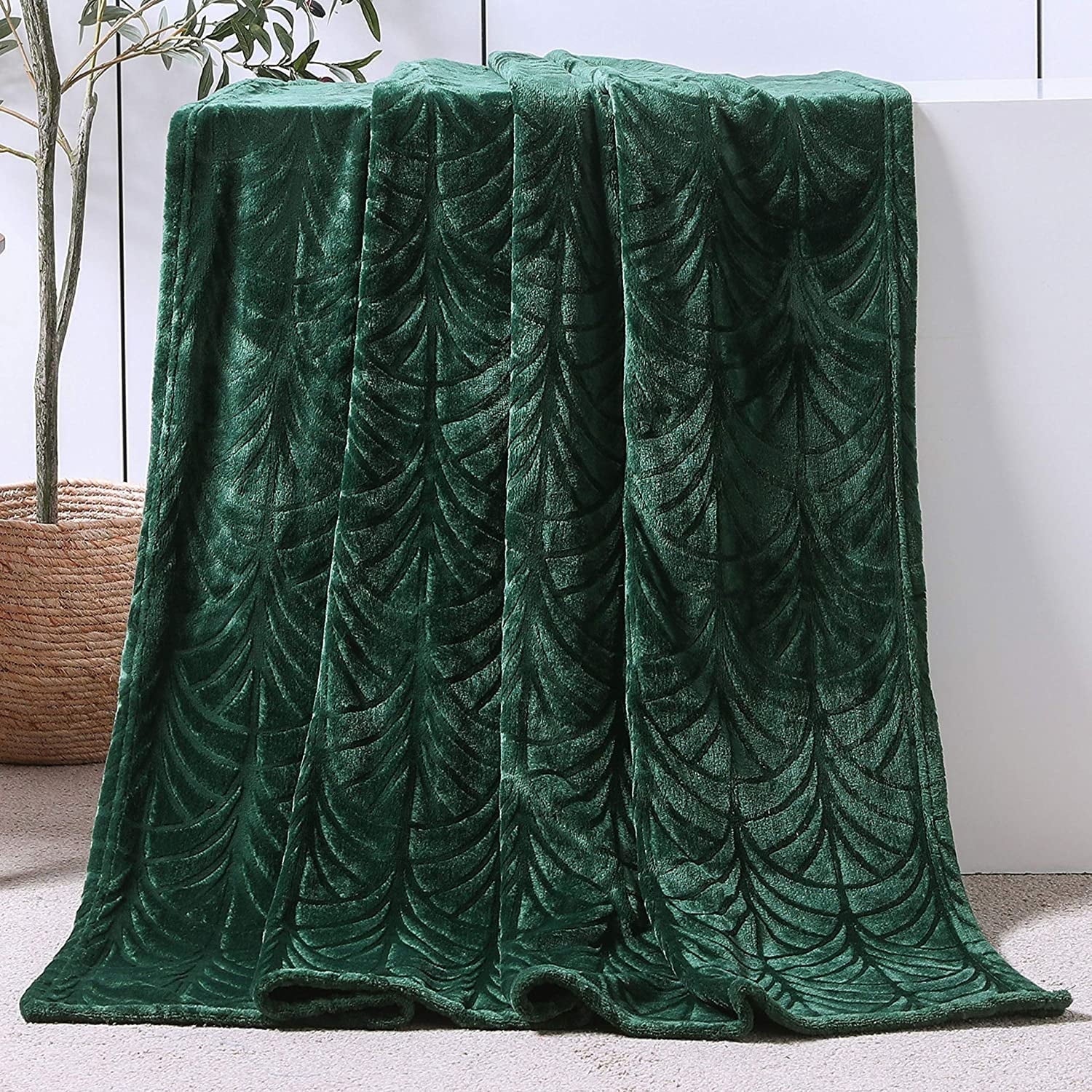 Fleece Throw Blanket for Couch, Soft Fluffy Sofa Bed Blanket with Vintage Pattern for All Season, Warm and Lightweigh...