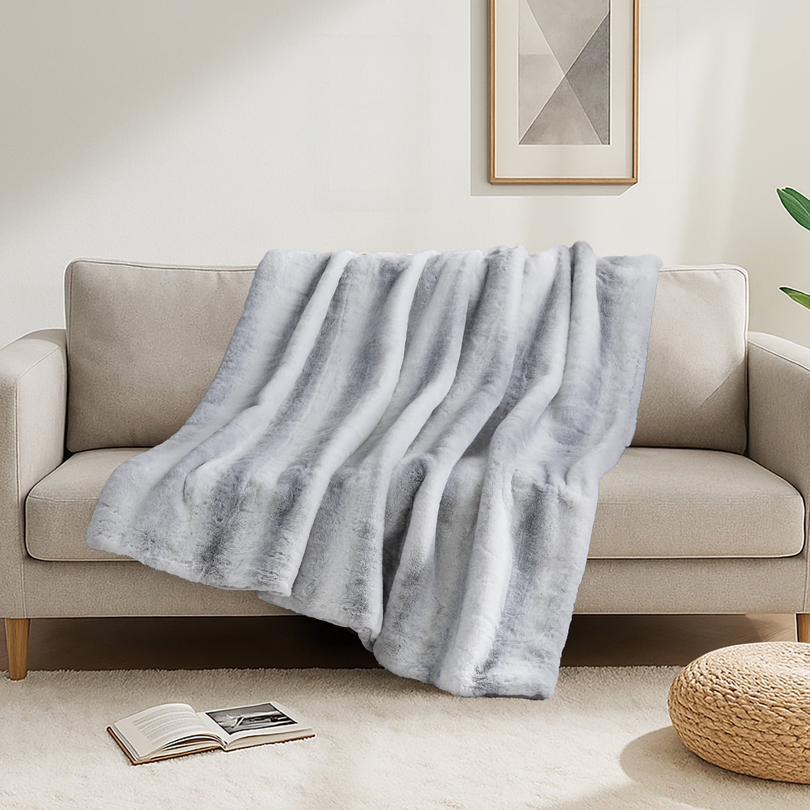 Luxury Faux Fur Throw Blanket for Bed Super Thick Warm Fuzzy Blankets for Bedroom Living Room, 60" x 80", White