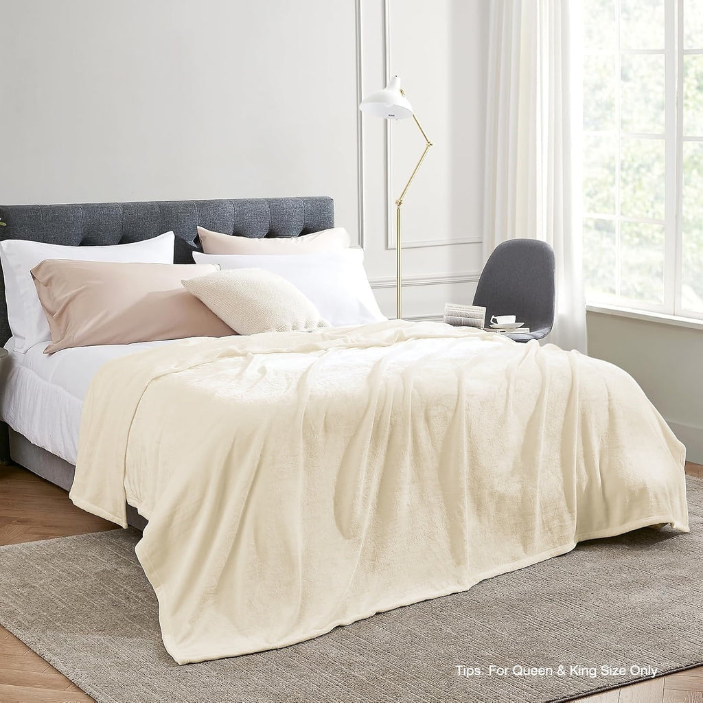 Throw Blanket for Couch, Ultra Soft Cream White Throws for Travel Camping Sofa Bed, Lightweight Cozy Bed Blanket for ...