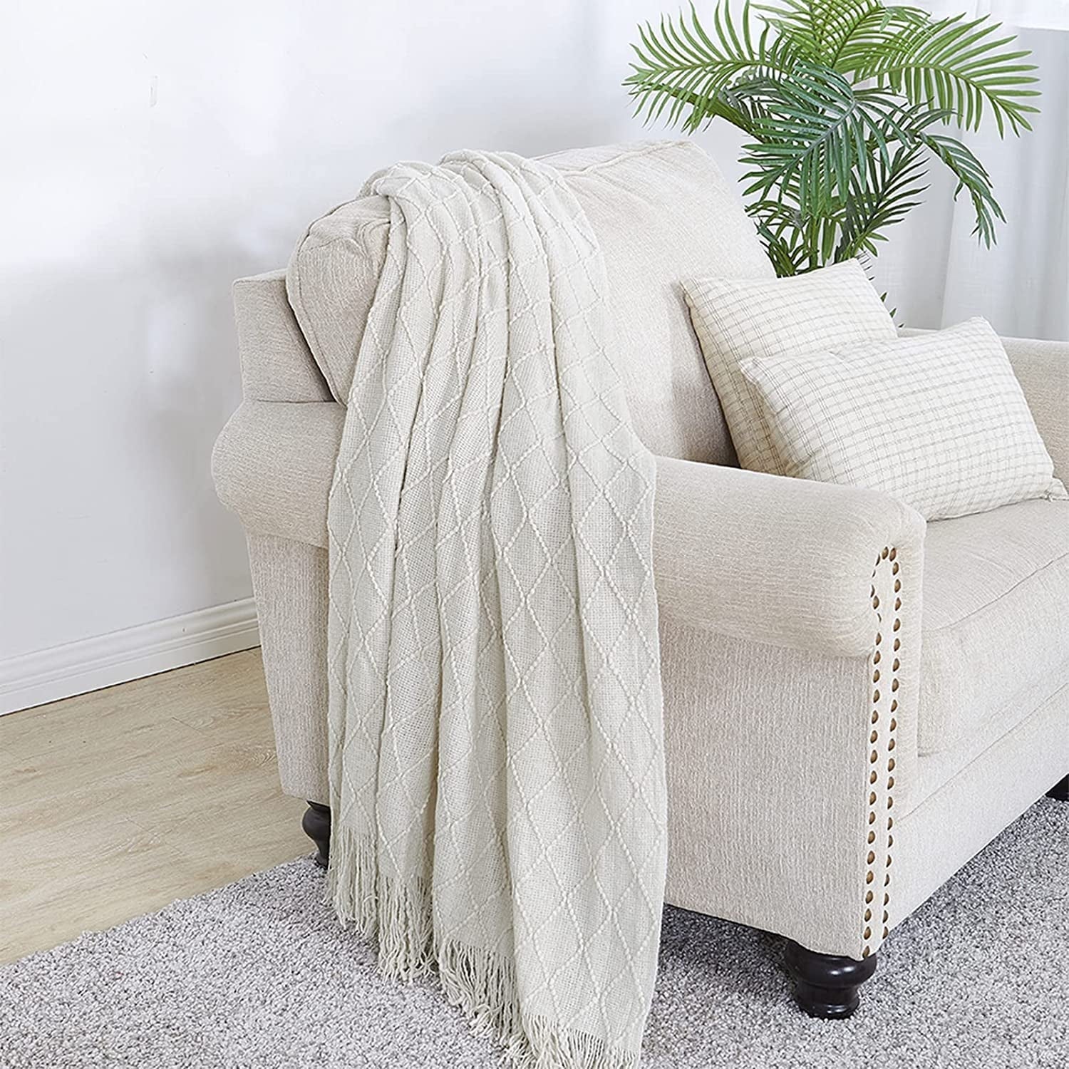 Rhombus Beige Throw Blanket, Soft and Lightweight, 50"x 60"
