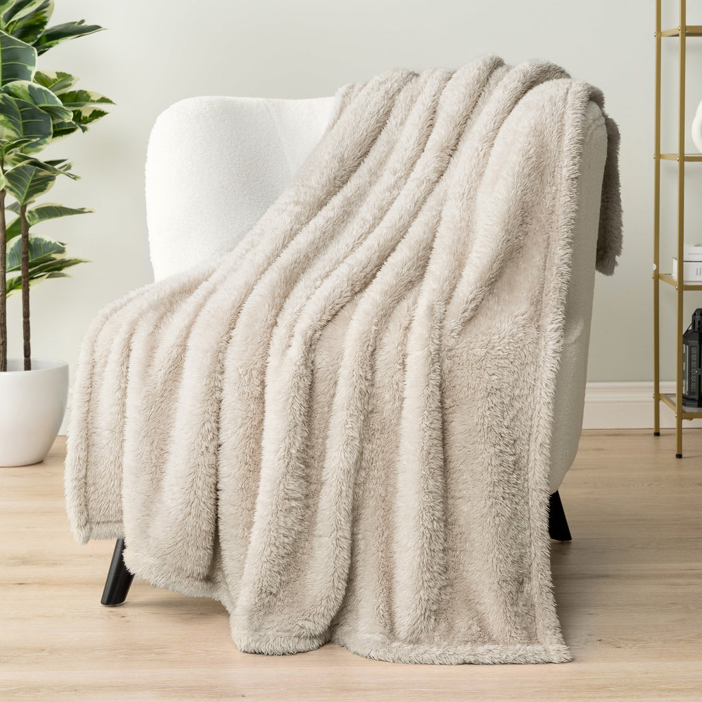 Sherpa Throw Blanket For Couch Sofa, Cream Beige Fluffy Warm Plush Blanket for Bed, Cozy Super Soft Lightweight Throw...