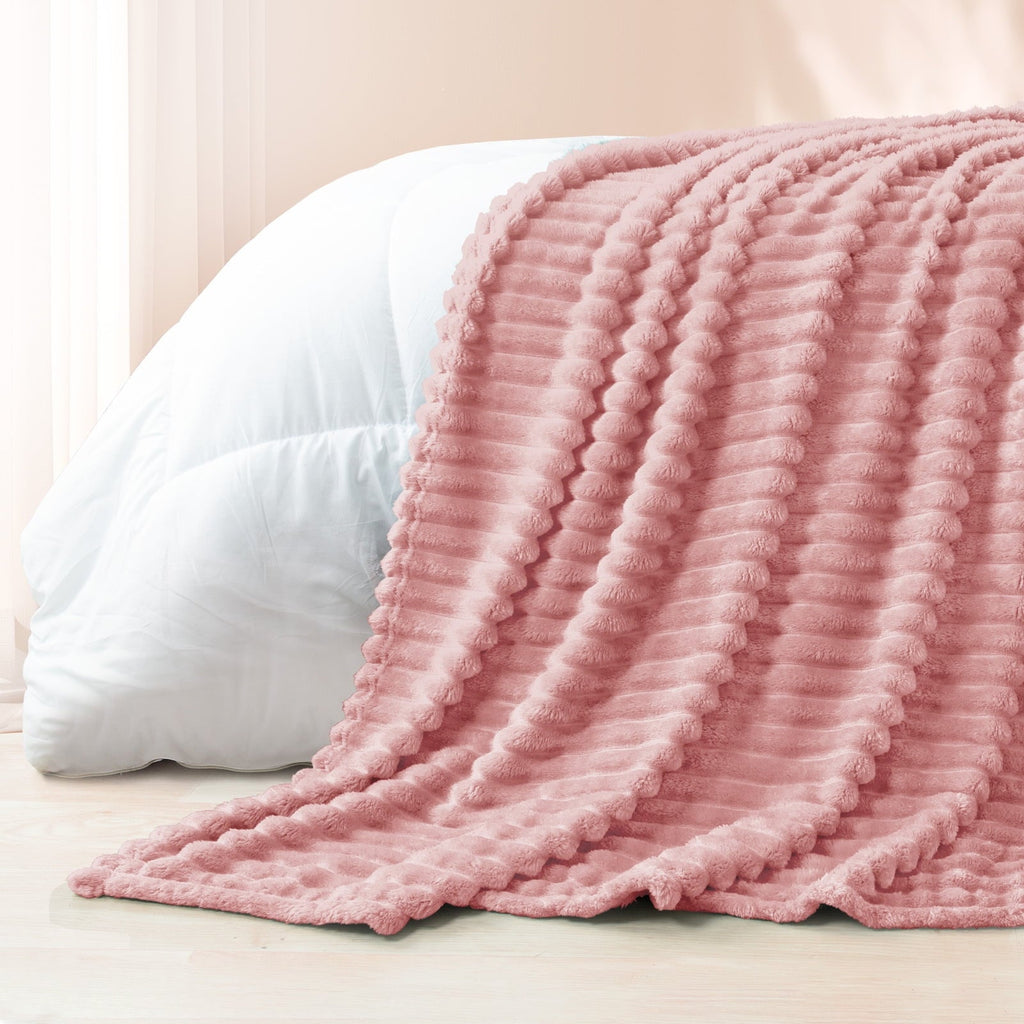 Fleece Throw Blanket for Couch, Super Soft 3D Striped Jacquard Blanket, Lightweight Fuzzy Cozy Blankets, Pink, 50"x60"